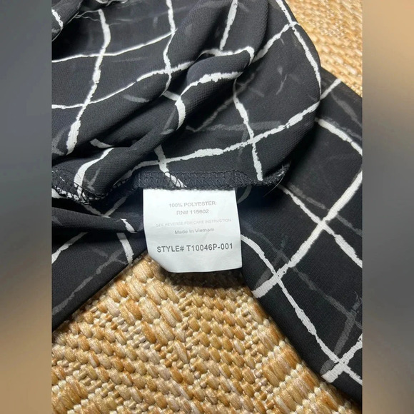 Lush Women's Sheer Black and White Checkered Blouse, Long Sleeve, Size M, NWT - Picture 9 of 10